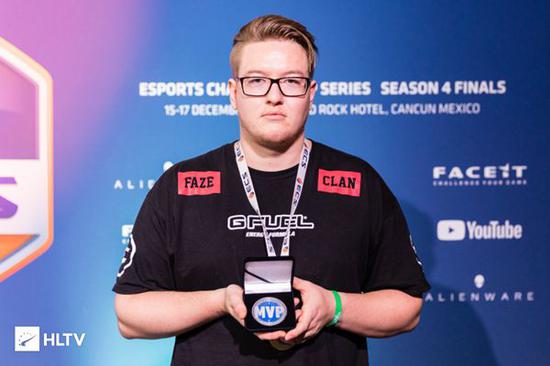 GSH逆转夺冠2025英雄联盟手游高校联赛精彩回顾